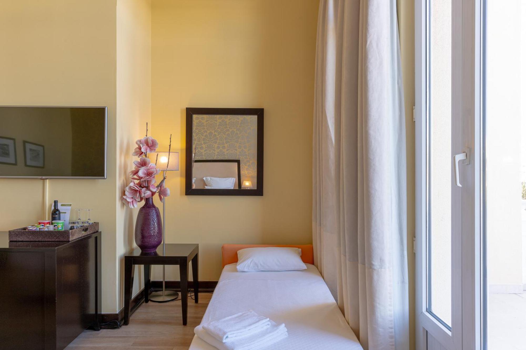 Hotel Inglaterra - Charme & Boutique Estoril Dış mekan fotoğraf